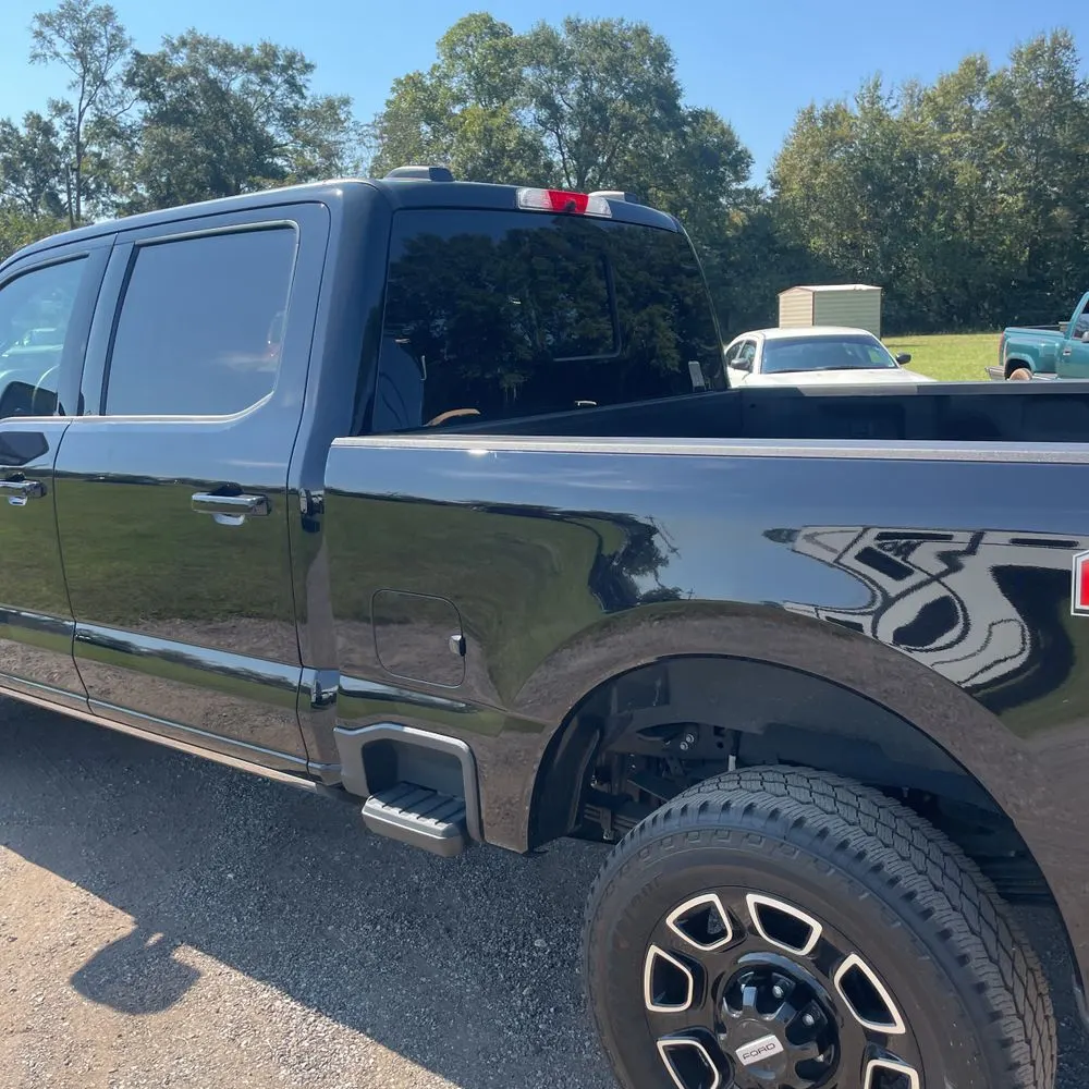 2025 Ford F-250 Super Duty Platinum