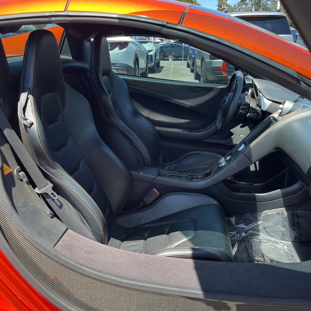 2013 McLaren MP4-12C Spider