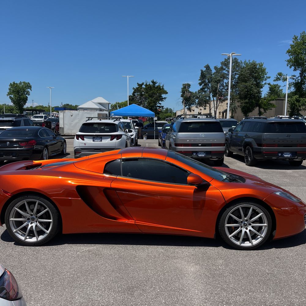 2013 McLaren MP4-12C Spider