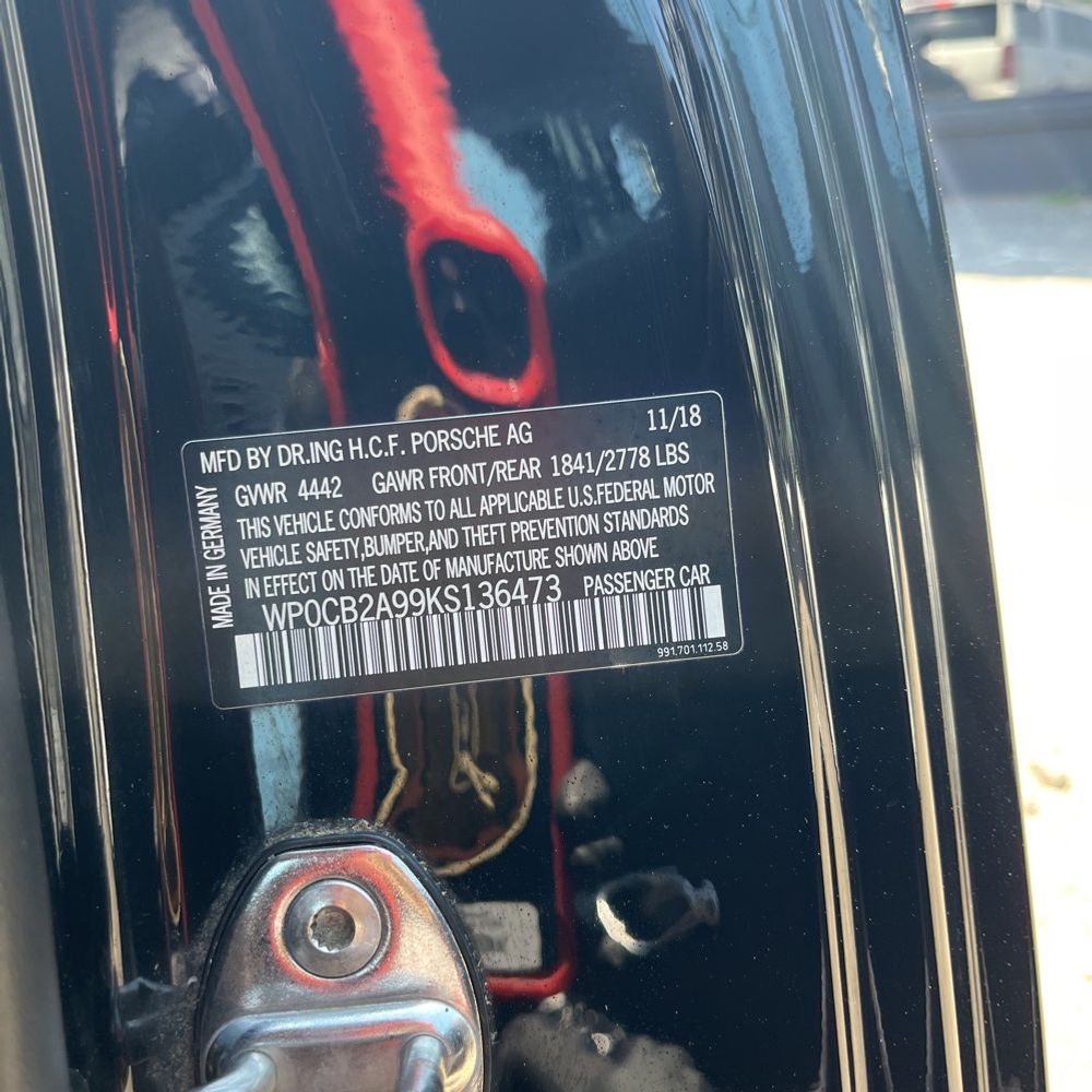 2019 Porsche 911 Carrera 4 GTS