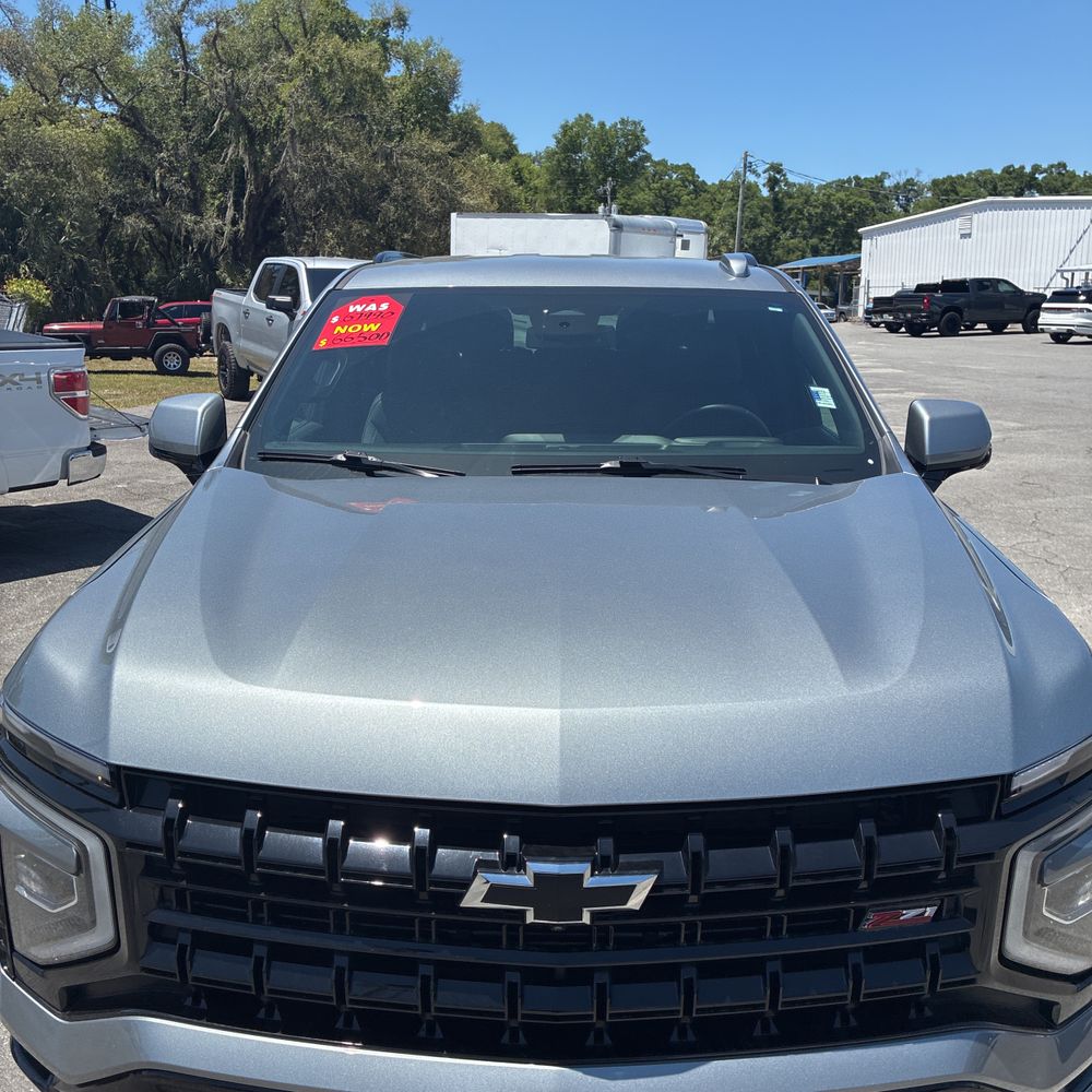 2025 Chevrolet Suburban Z71