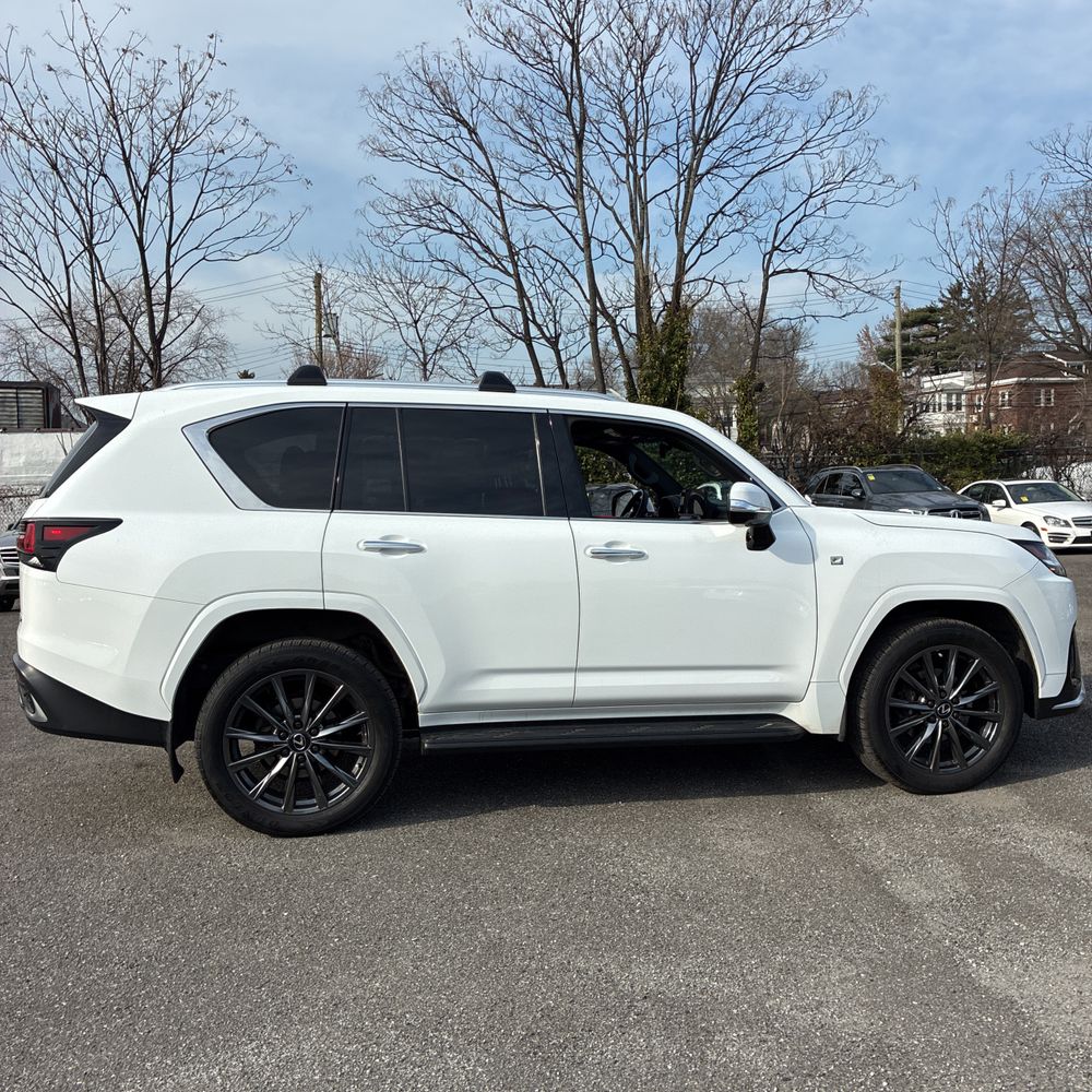 2024 Lexus LX 600 F SPORT Handling