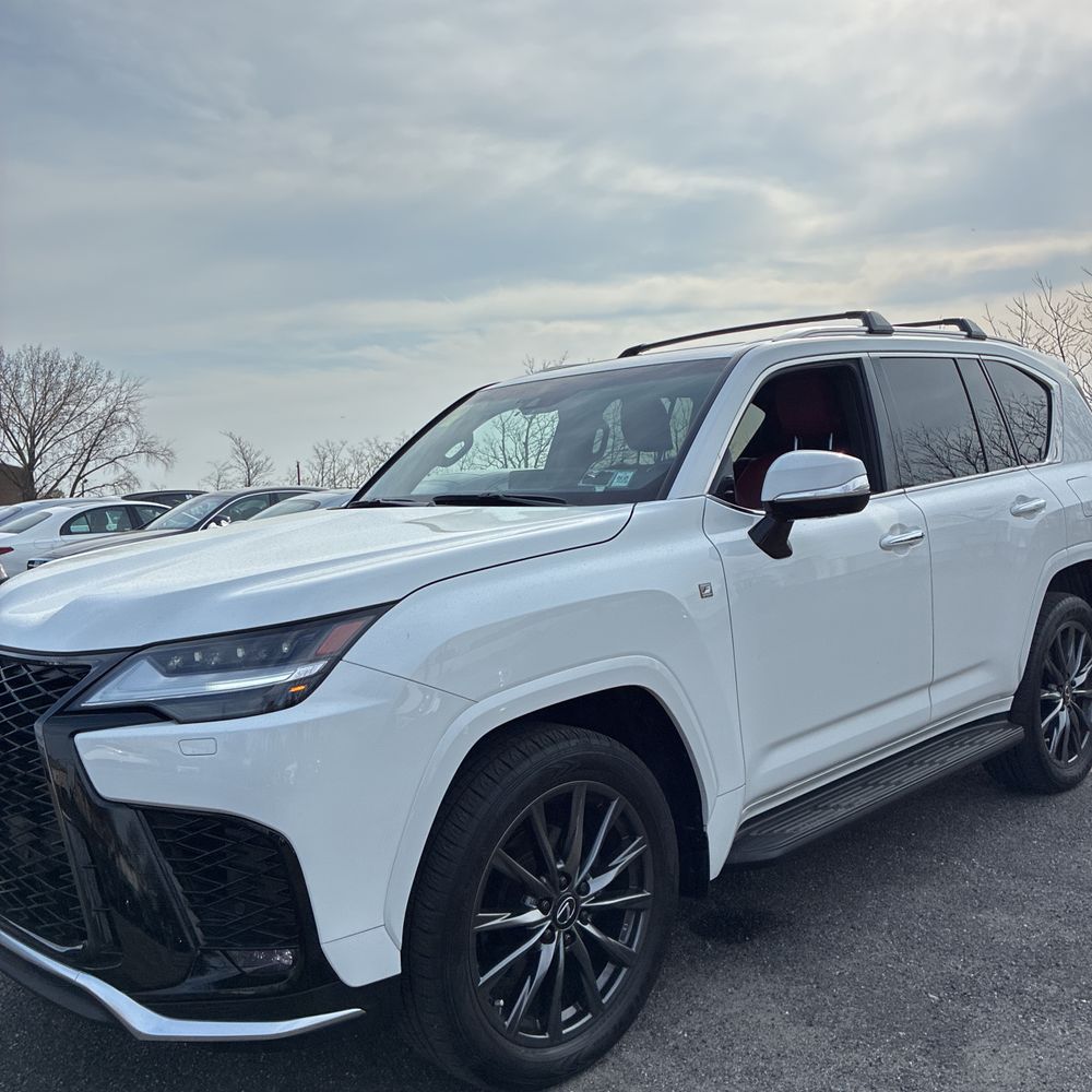 2024 Lexus LX 600 F SPORT Handling