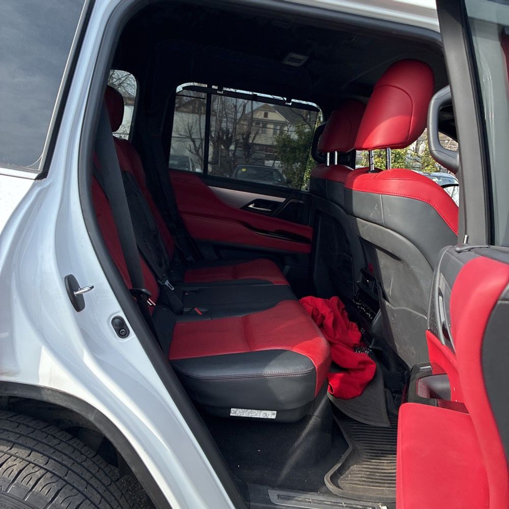 2024 Lexus LX 600 F SPORT Handling