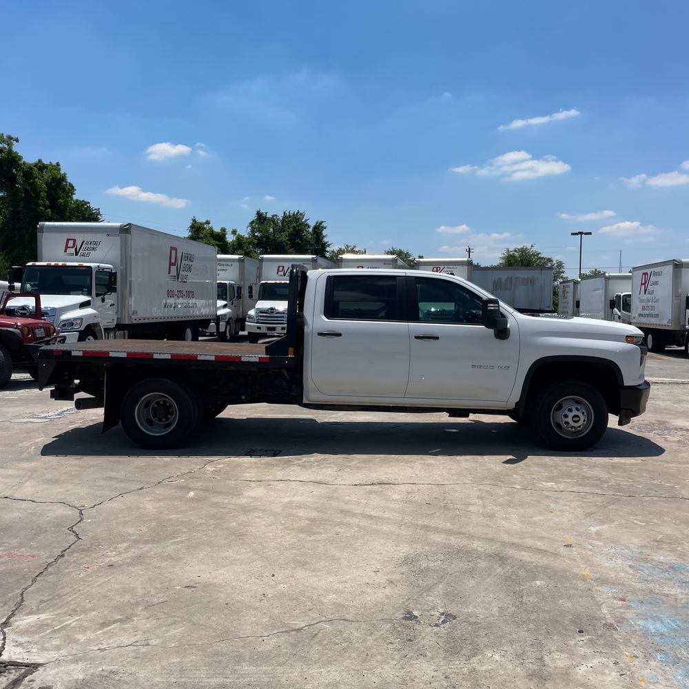 2023 Chevrolet Silverado 3500HD CC Work Truck