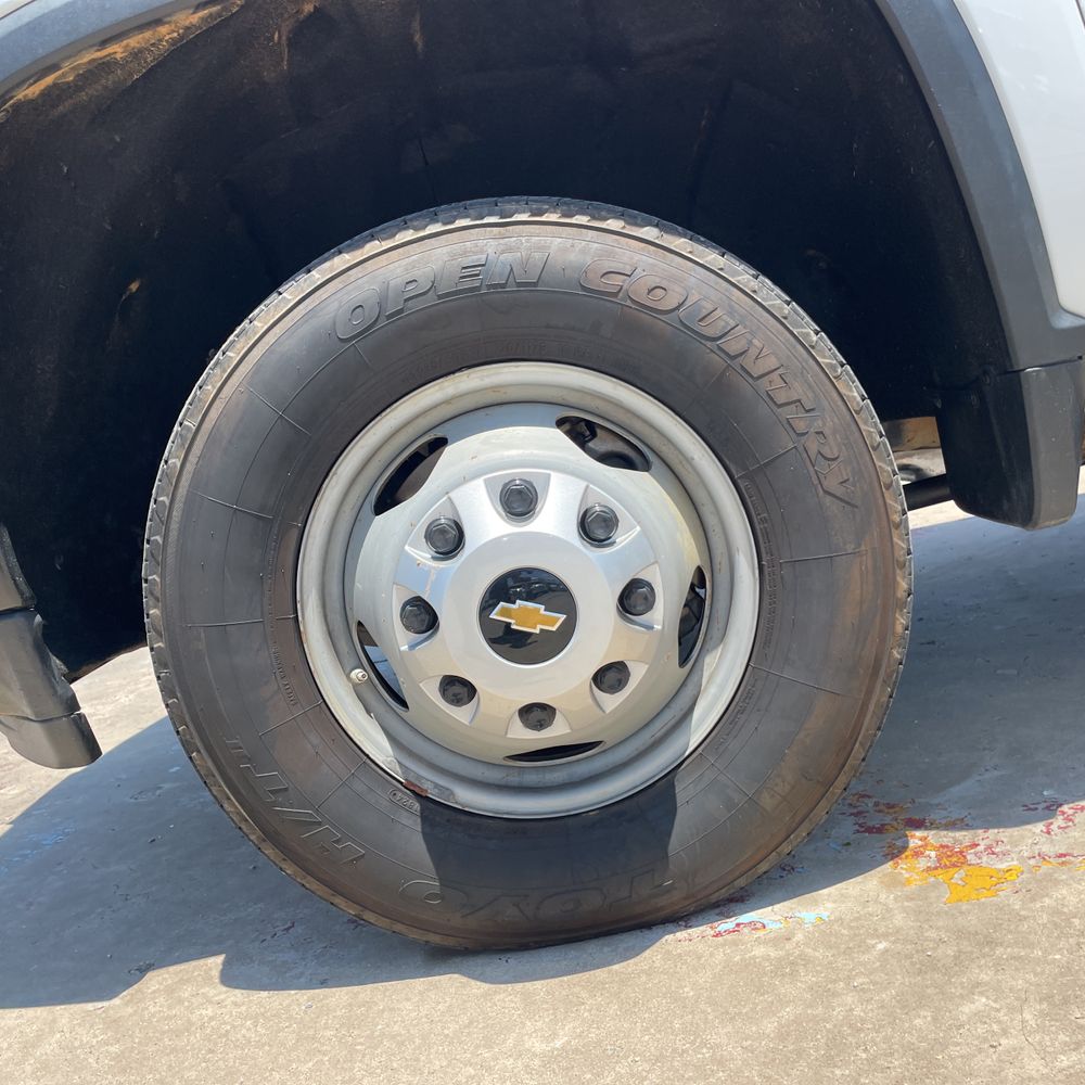 2023 Chevrolet Silverado 3500HD CC Work Truck