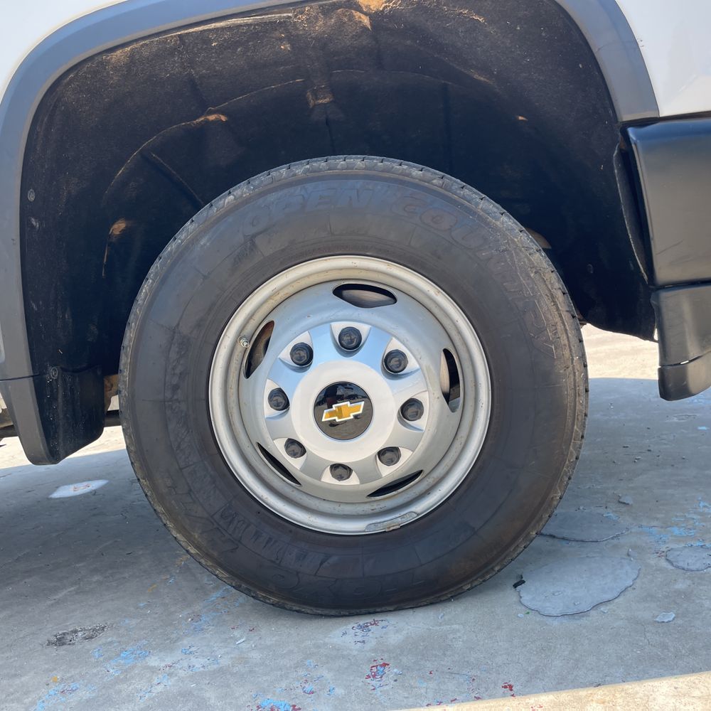 2023 Chevrolet Silverado 3500HD CC Work Truck