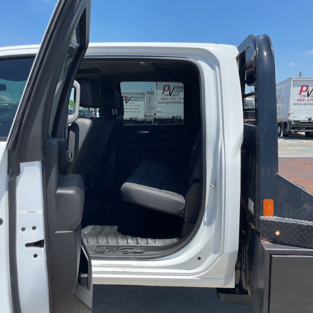 2023 Chevrolet Silverado 3500HD CC Work Truck