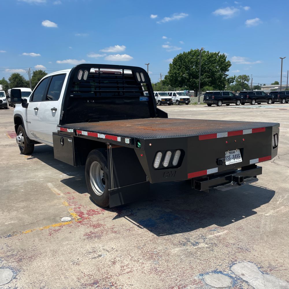 2023 Chevrolet Silverado 3500HD CC Work Truck