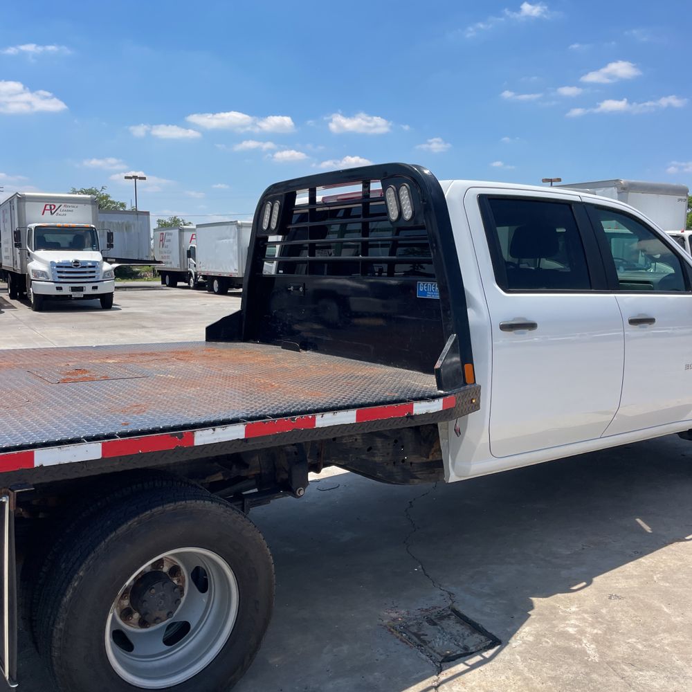 2023 Chevrolet Silverado 3500HD CC Work Truck