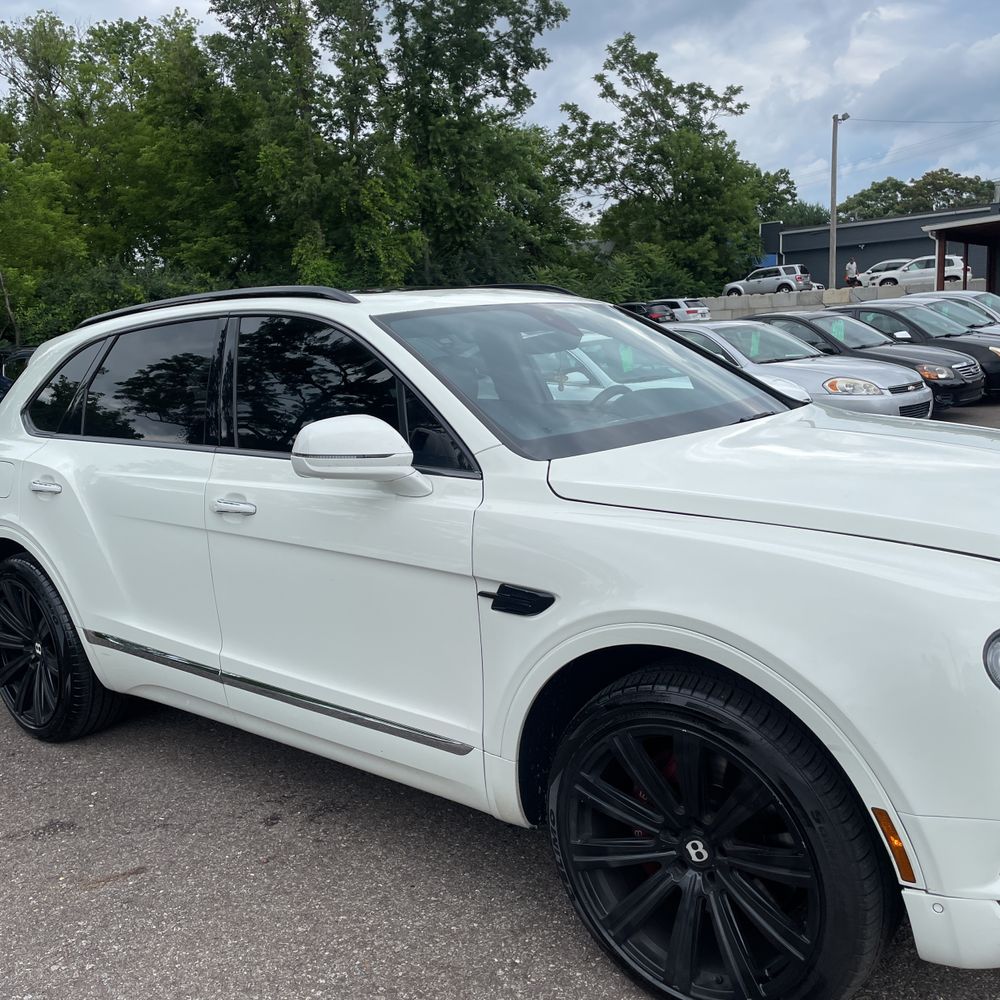 2017 Bentley Bentayga Base
