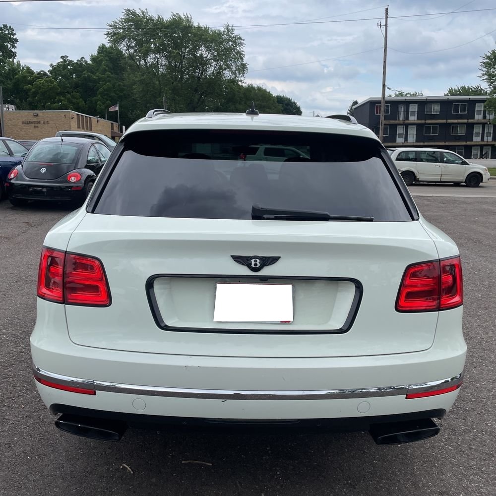 2017 Bentley Bentayga Base