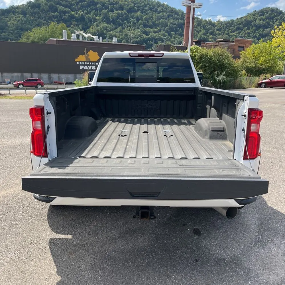 2022 Chevrolet Silverado 3500HD High Country