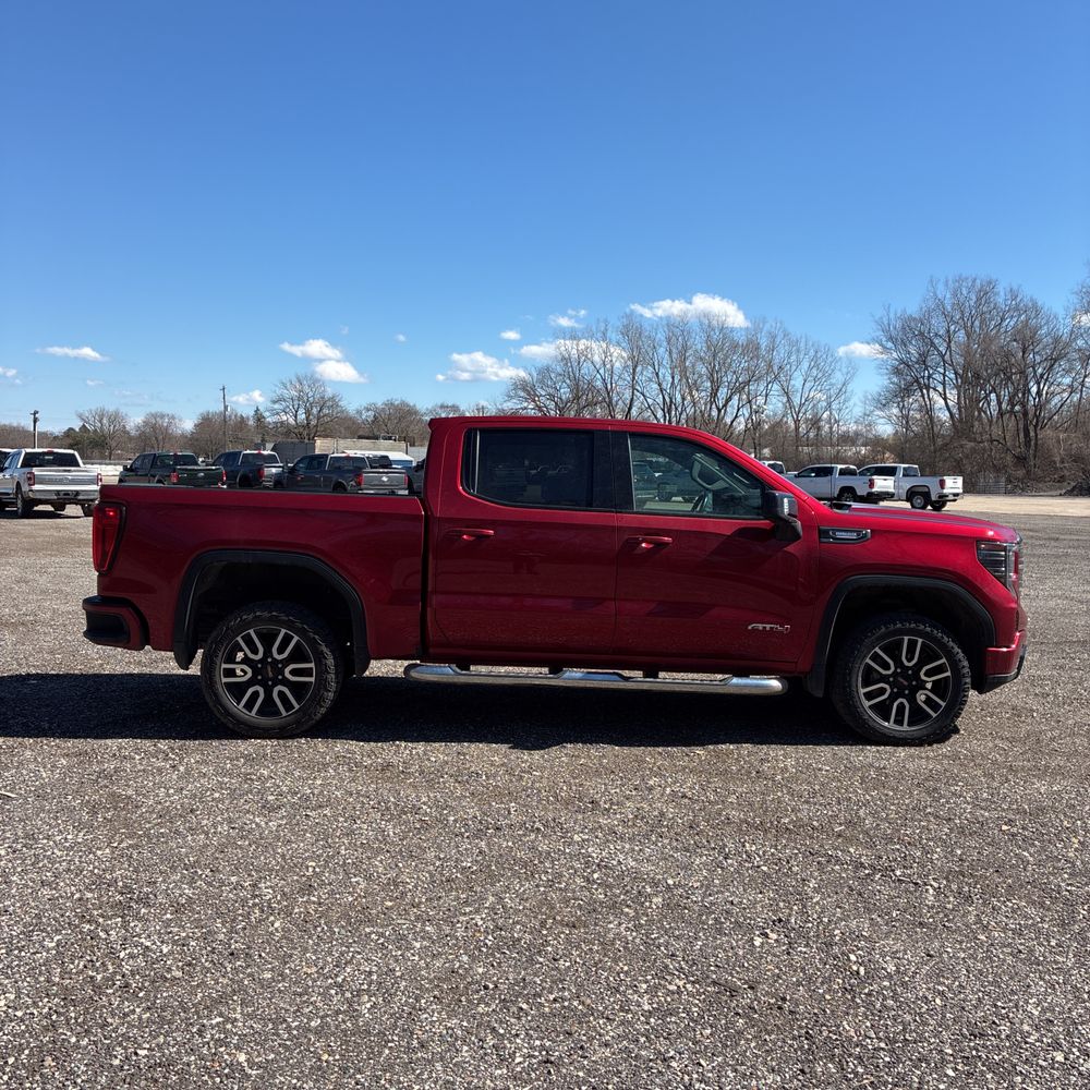 2023 GMC Sierra 1500 AT4
