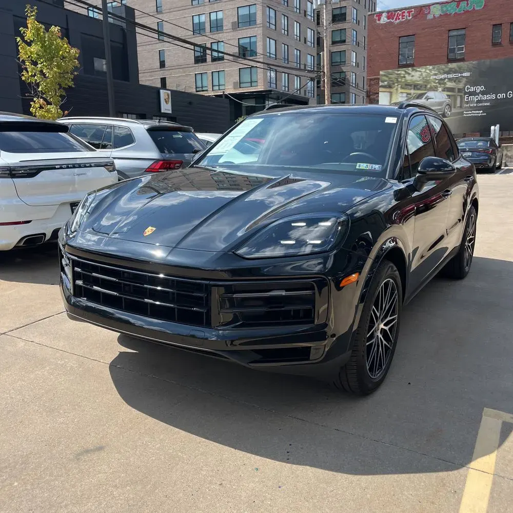 2024 Porsche Cayenne Base