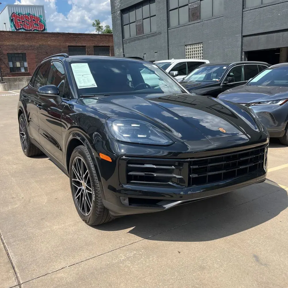 2024 Porsche Cayenne Base