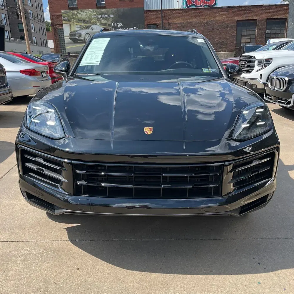 2024 Porsche Cayenne Base