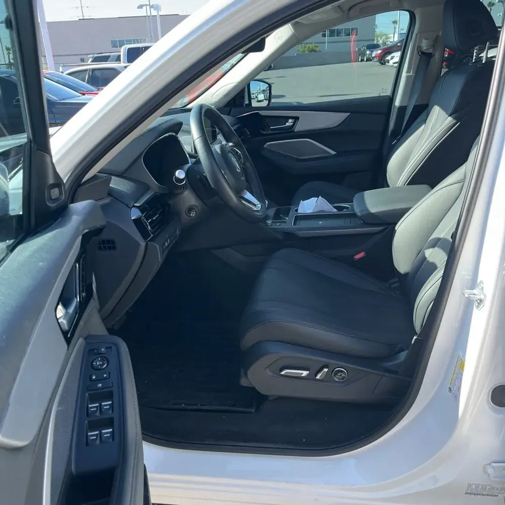 2025 Acura MDX SH-AWD