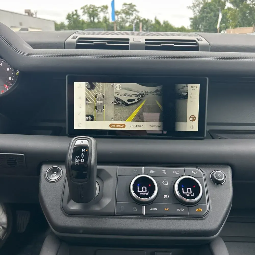 2024 Land Rover Defender 90 P400 X-Dynamic SE