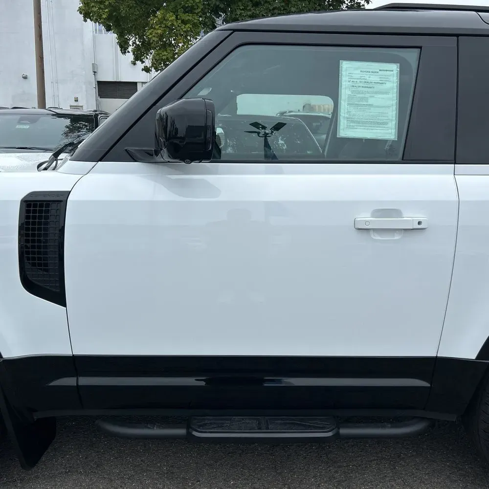 2024 Land Rover Defender 90 P400 X-Dynamic SE