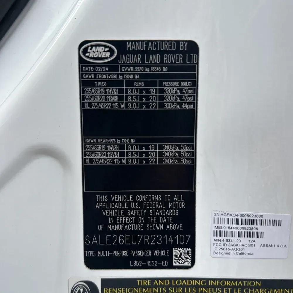 2024 Land Rover Defender 90 P400 X-Dynamic SE