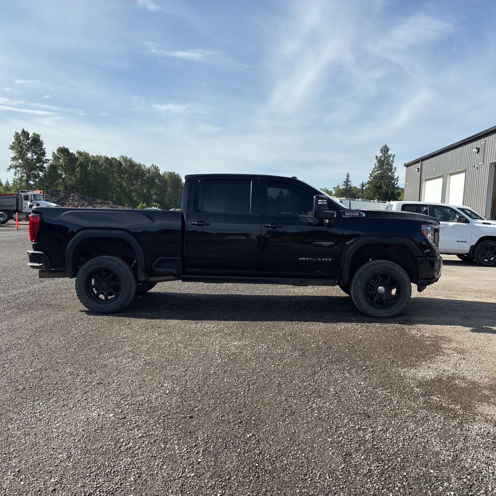 2023 GMC Sierra 3500 AT4