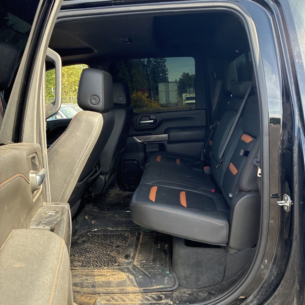 2023 GMC Sierra 3500 AT4