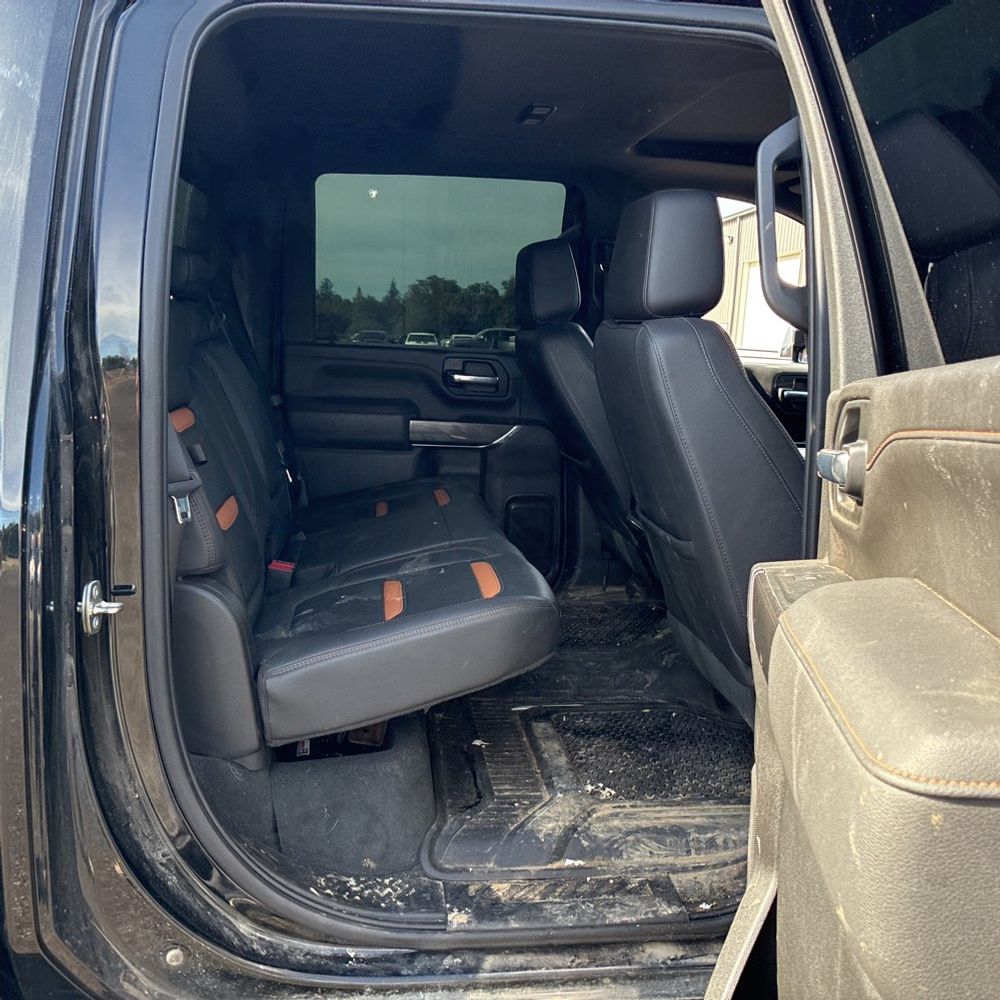 2023 GMC Sierra 3500 AT4