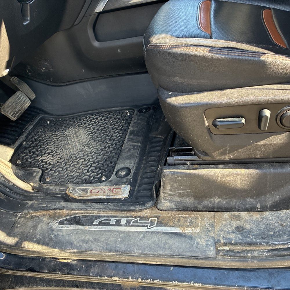 2023 GMC Sierra 3500 AT4