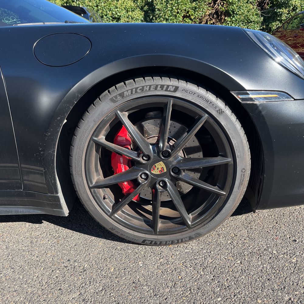 2020 Porsche 911 Carrera 4S