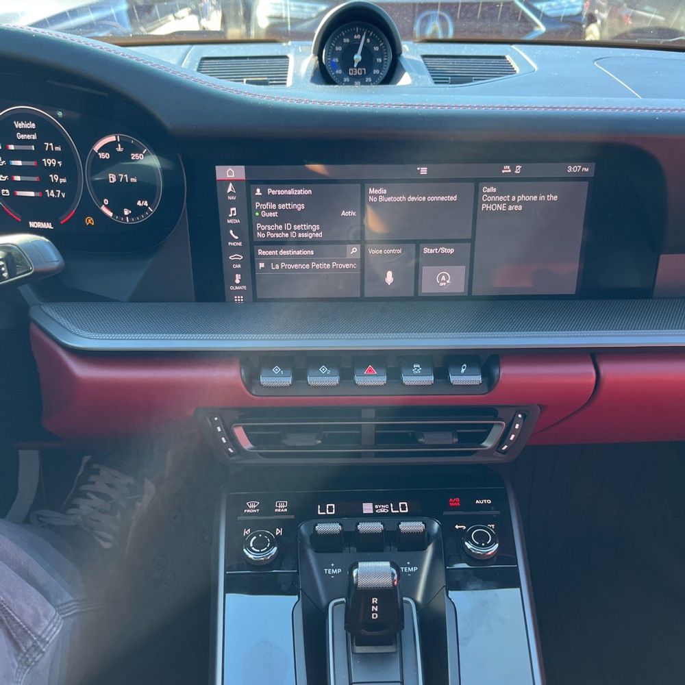 2020 Porsche 911 Carrera 4S