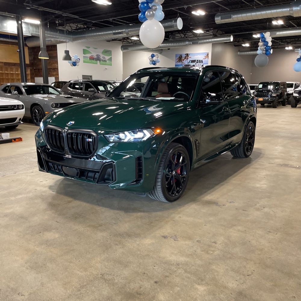2024 BMW X5 M60i
