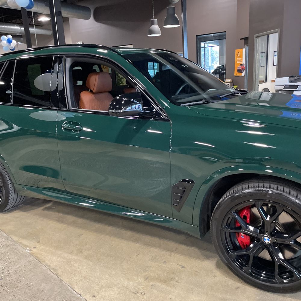 2024 BMW X5 M60i