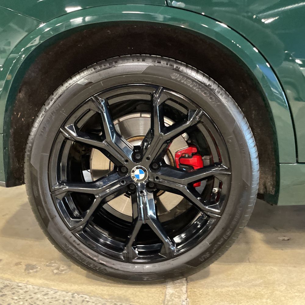 2024 BMW X5 M60i