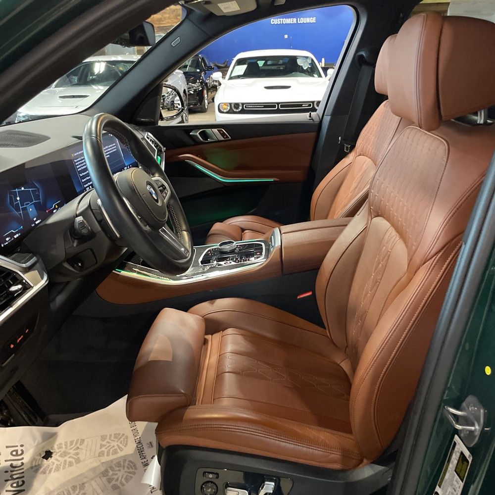 2024 BMW X5 M60i