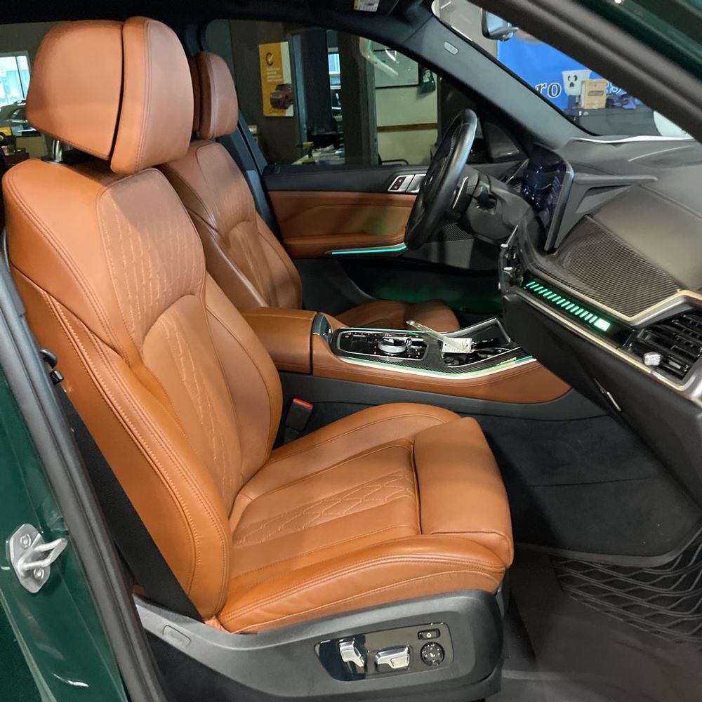 2024 BMW X5 M60i