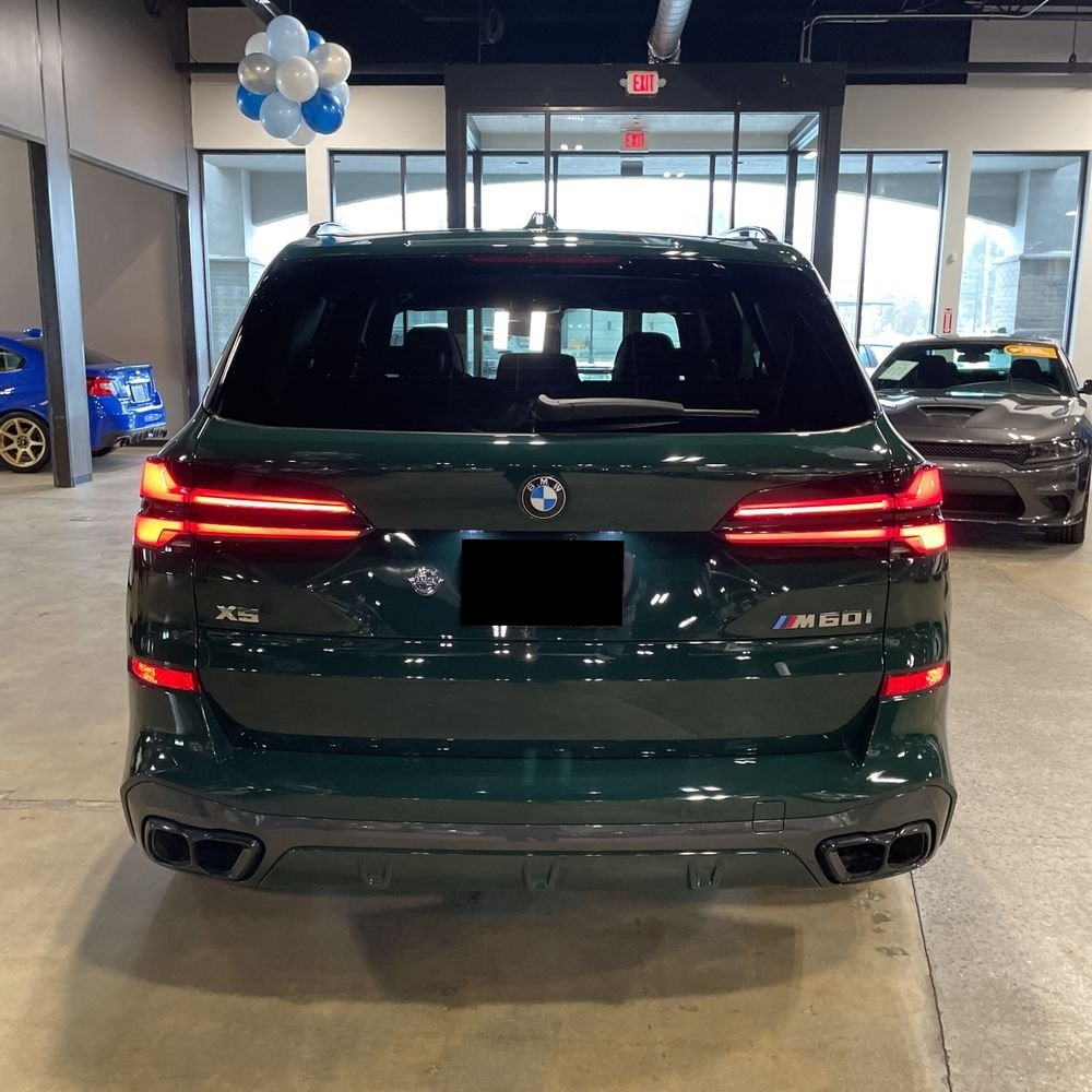 2024 BMW X5 M60i