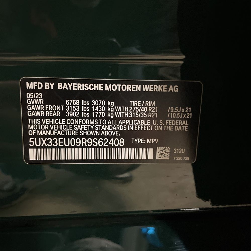 2024 BMW X5 M60i