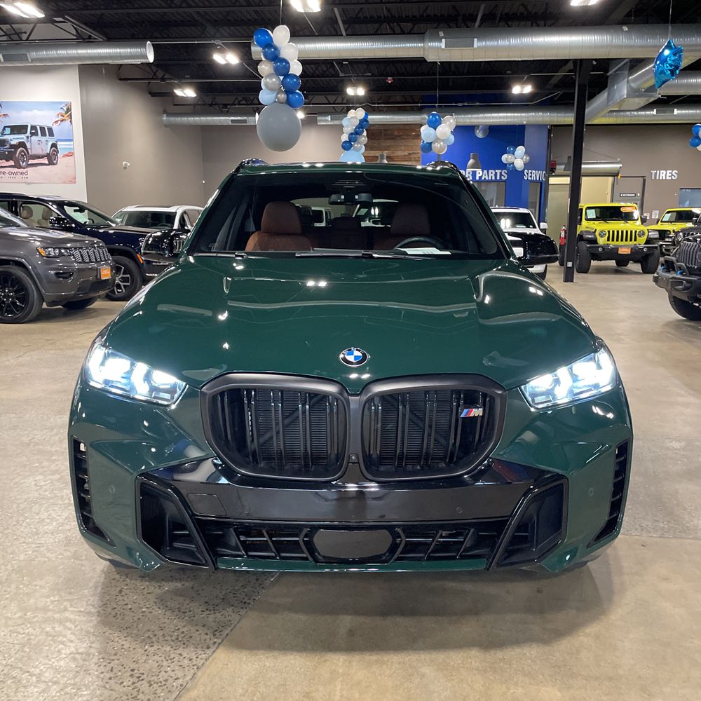 2024 BMW X5 M60i