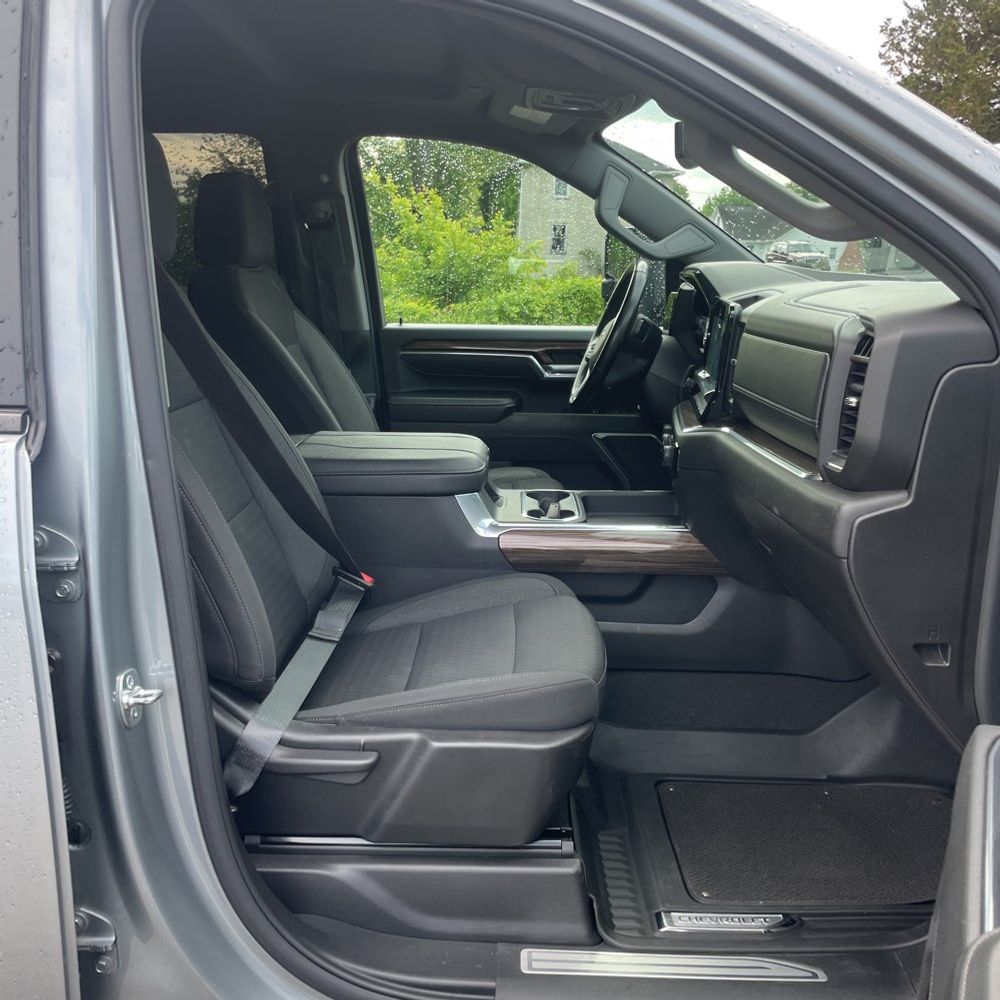 2025 Chevrolet Silverado 3500HD LT