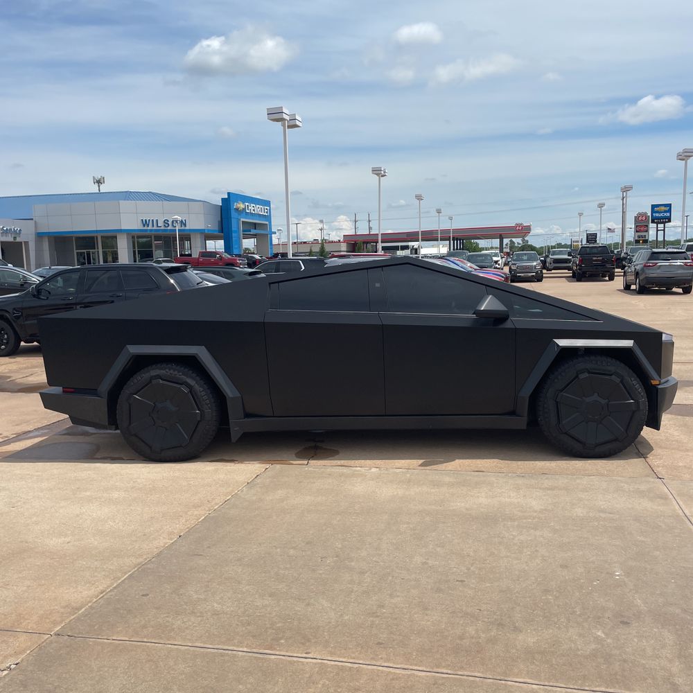 2024 Tesla Cybertruck Base