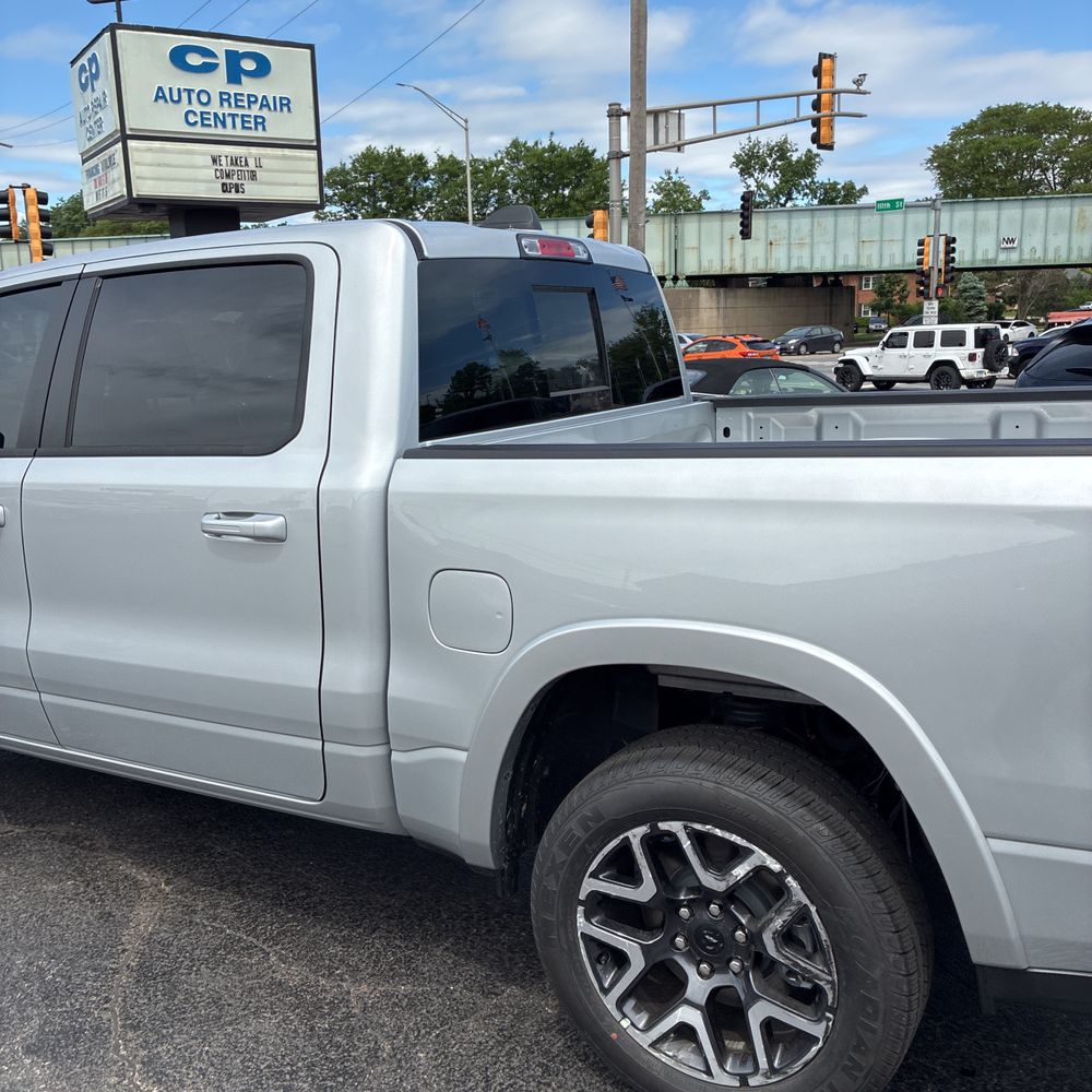 2026 Ram 1500 Laramie Crew Cab 4x4 5'7" Box