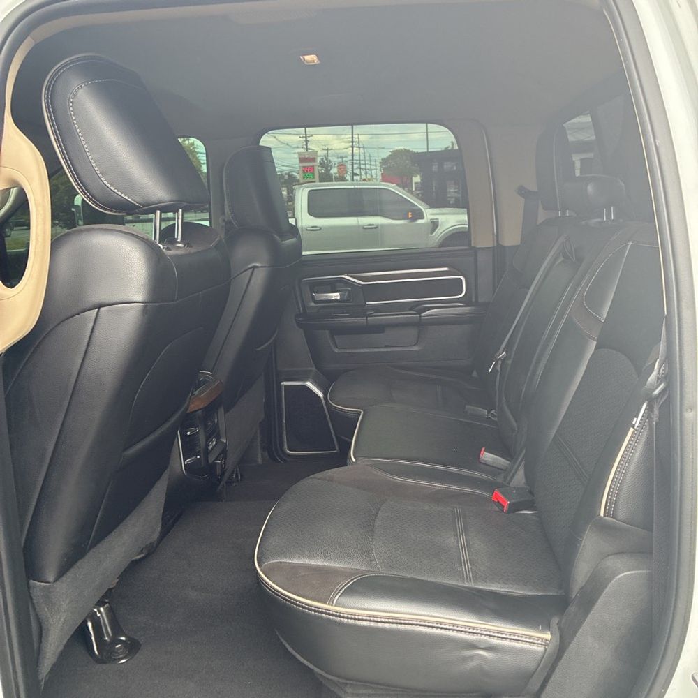 2022 Ram 5500 Chassis Tradesman/SLT/Laramie/Limited