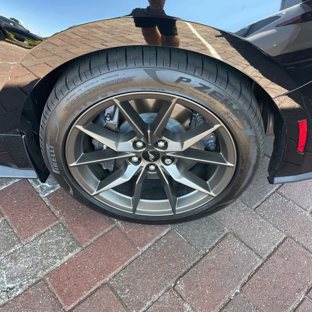 2024 Ford Mustang Dark Horse