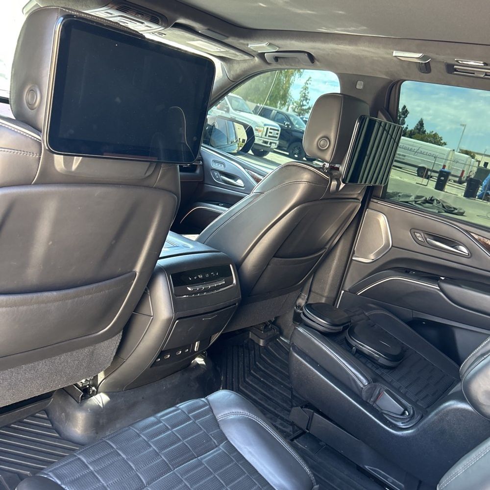2021 Cadillac Escalade Sport Platinum