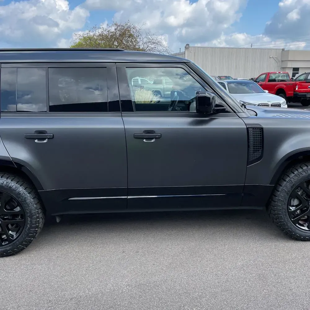 2024 Land Rover Defender 130 Outbound P400