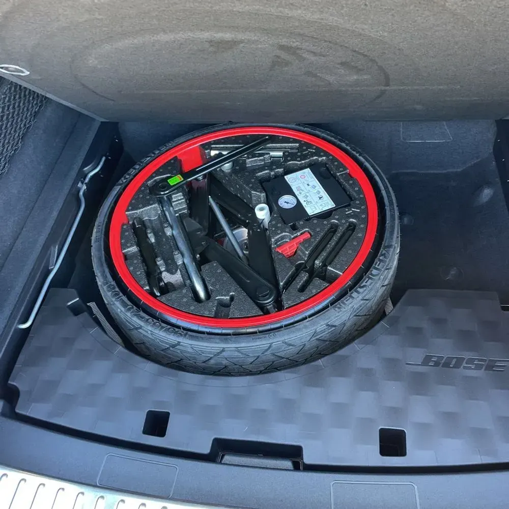2022 Porsche Cayenne Platinum Edition