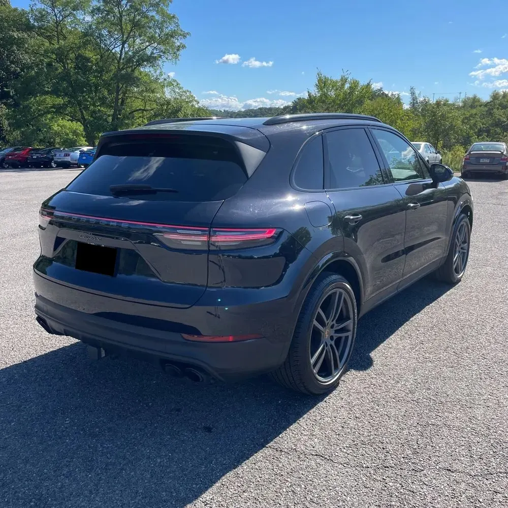 2022 Porsche Cayenne Platinum Edition