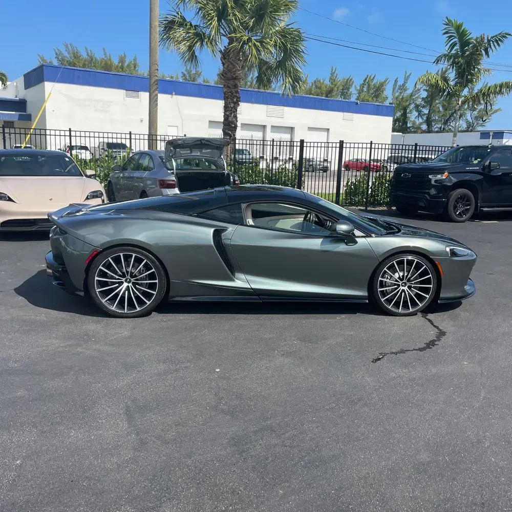 2020 Mclaren GT Base