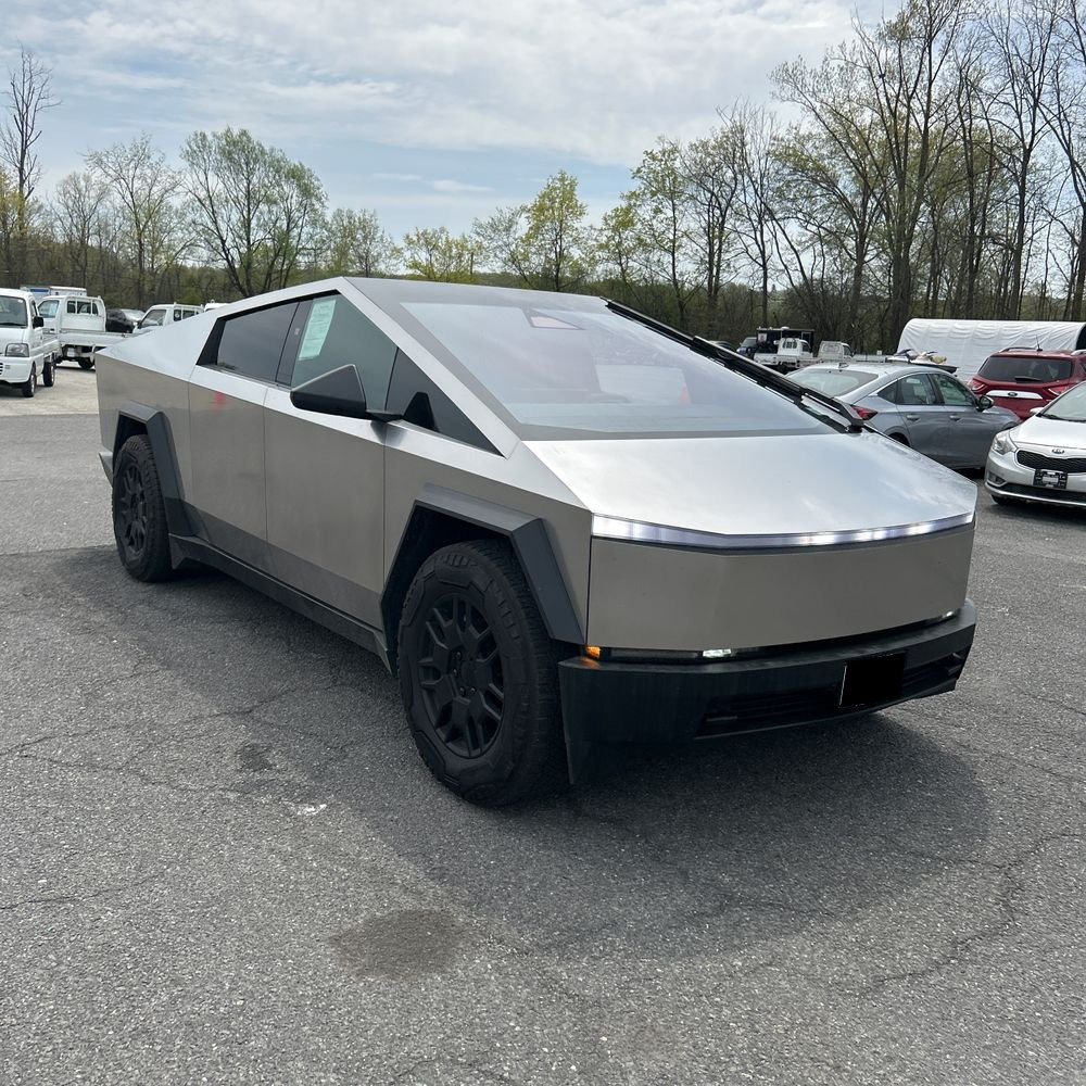 2024 Tesla Cybertruck Base